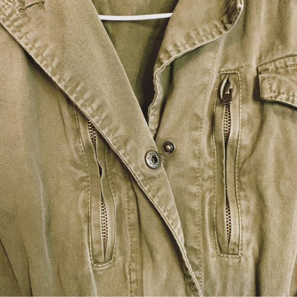 Forever 21 olive green military fatigue style jacket with cargo pockets Sz S - Picture 2 of 11